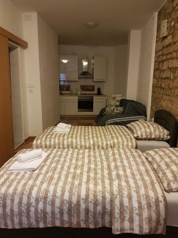 Studio Apartman Via Sibenik Ngoại thất bức ảnh